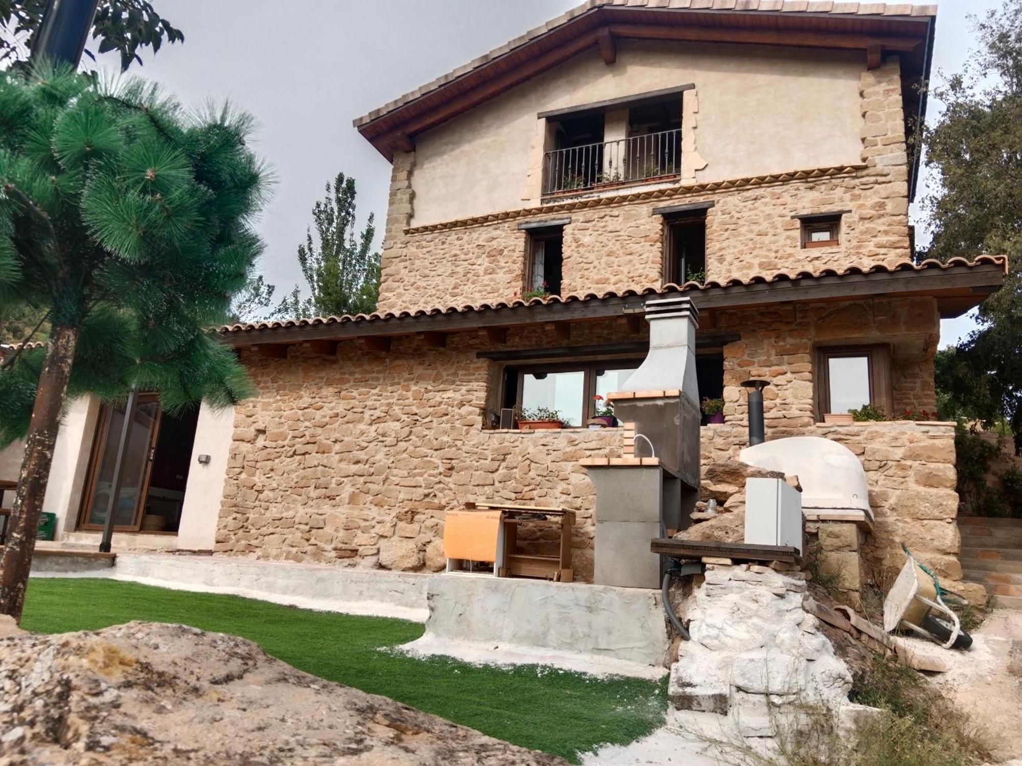 Casa Jeronimo * Loporzano